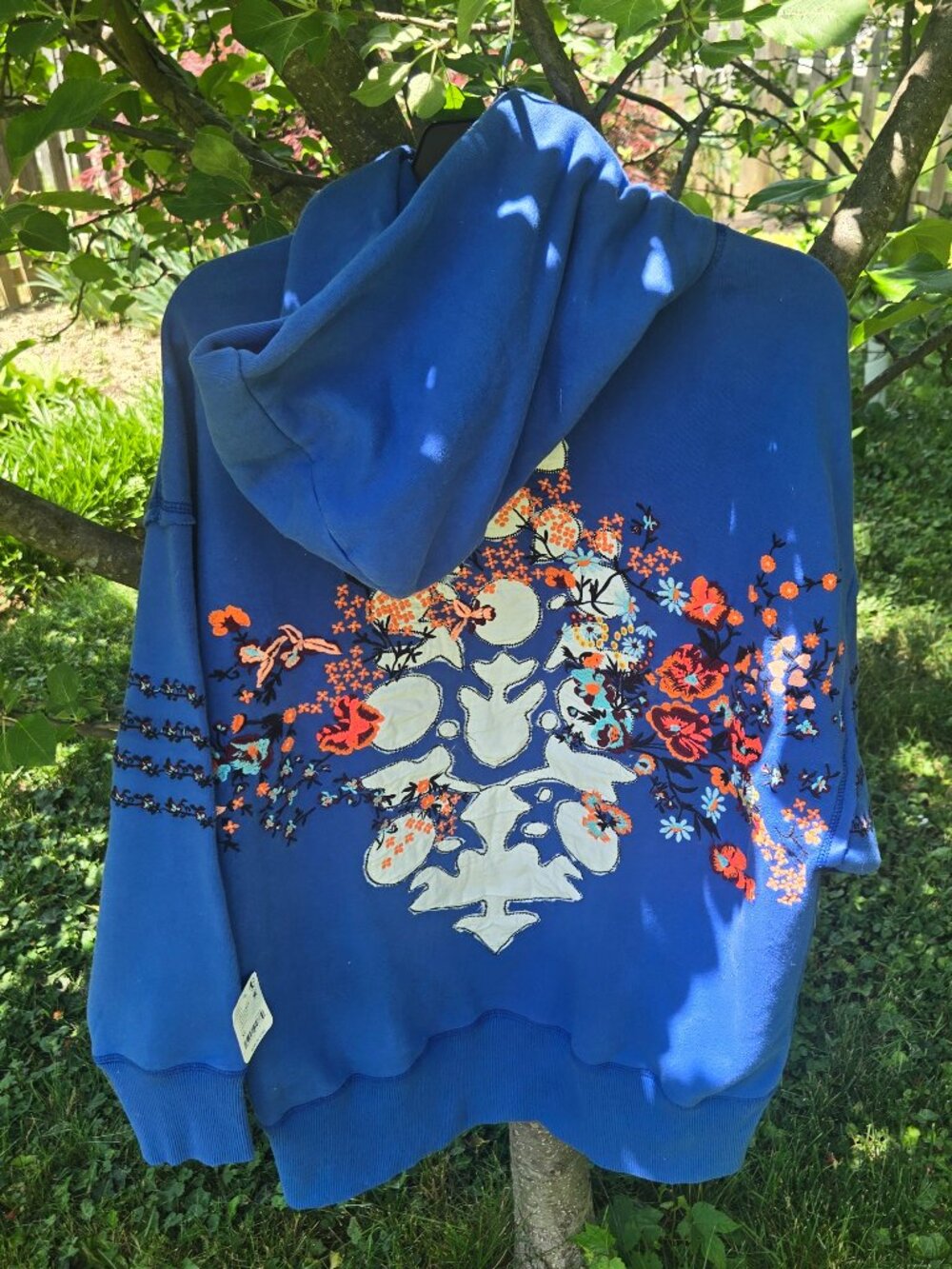 Sold out Free people at my best embroidered hoodie in stellar blueXS - Picture 4 of 17